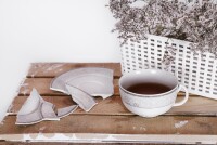 Ценные находки в шкафу: как старые вещи могут помочь здоровью