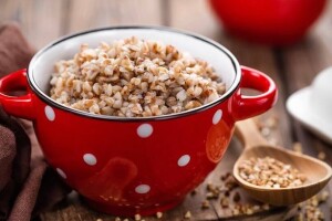 Как выбрать полезные каши для снижения давления: мнение врача