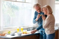 Питание после 60: какие продукты помогут сохранить здоровье и контролировать давление