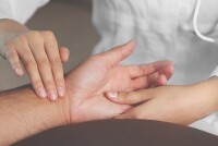 Как правильно измерить АД и пульс?