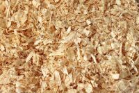 Неочевидные лайфхаки для дачи: как использовать опилки с пользой