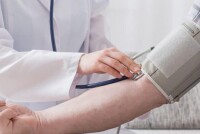 Как понизить давление перед медосмотром?