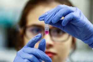 Современные препараты в терапии: что важно знать пациенту