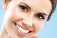 Хотите иметь здоровую и красивую улыбку. 5 веских причин обратиться в «Стоматологию Татьяны Коновой» — лучшую клинику Голосеевского района