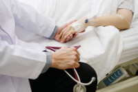 Капельница от запоя: преимущества, применения и механизм действия