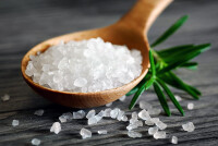 Снижение потребления поваренной соли до 5 г. в сутки