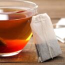 Почему не стоит повторно заваривать чай: риски для здоровья и как правильно пить чай при гипертонии