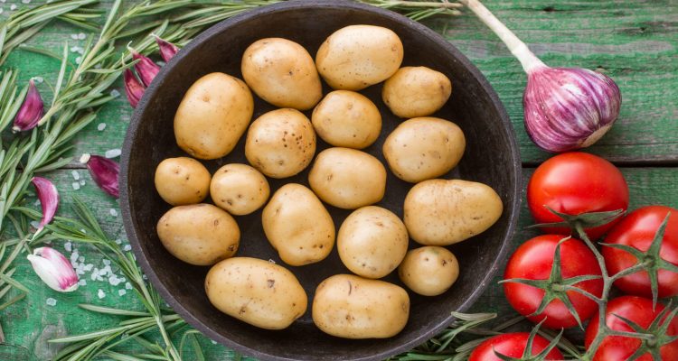 картофель, повысить давление, продукты повышающие давление